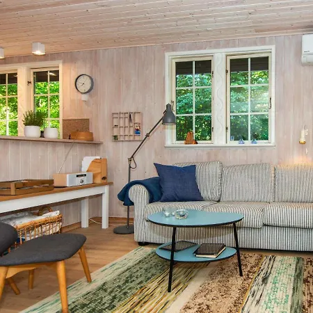 6 Person Holiday In * Toftlund